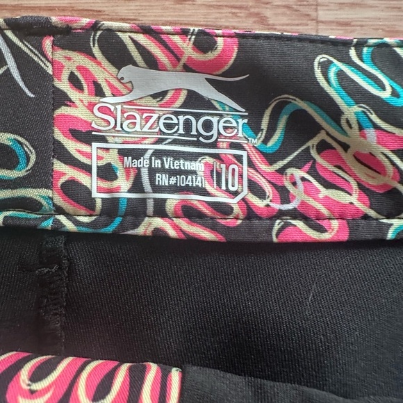 Slazenger Black Skort with Colorful Swirls Size 10 - Picture 3 of 6